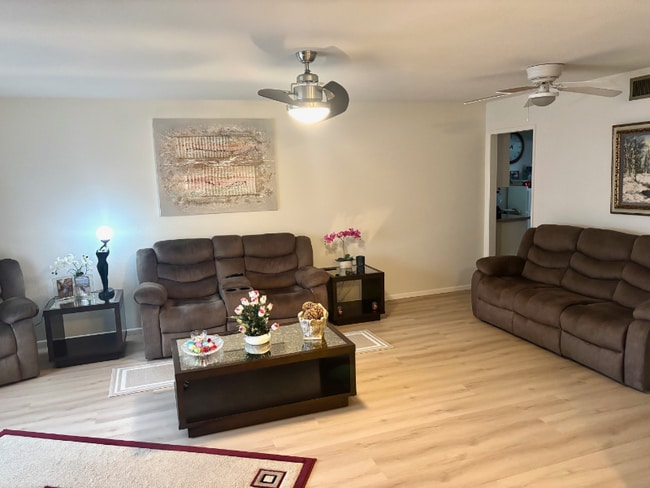 12530 W Limewood Dr