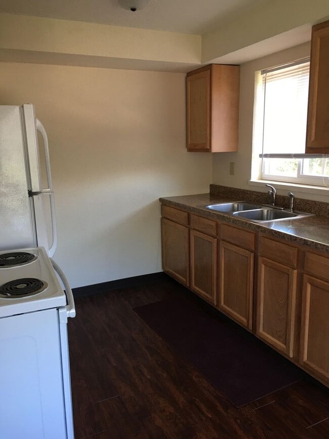 Photo - Cozy 2 Bedroom Apartment Available! Unidad 615-3