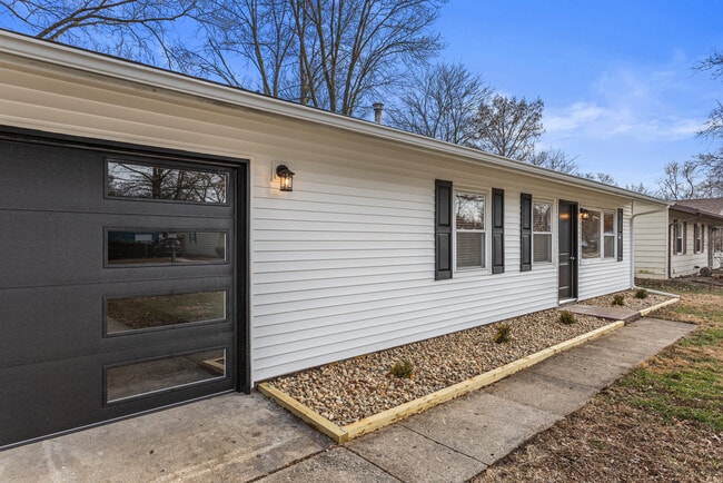 Photo - 1710 Crescent Dr