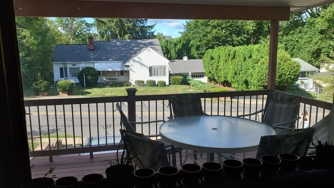 Photo - 1127 S Allen St