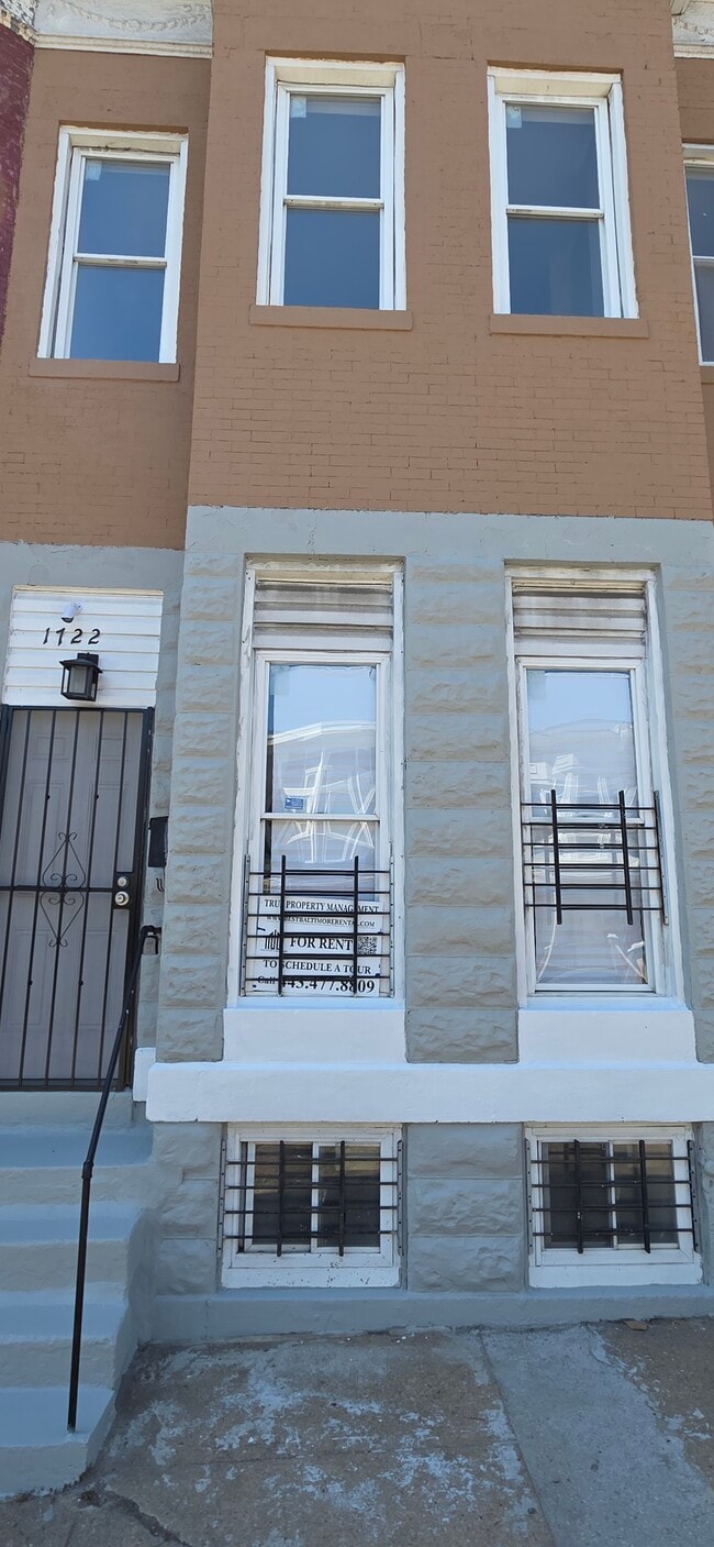 Photo - 1722 N Monroe St
