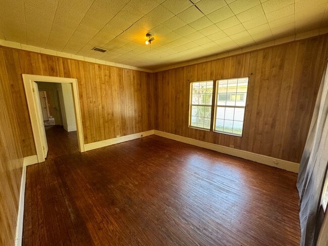 Photo - "Like New" Home In Bossier