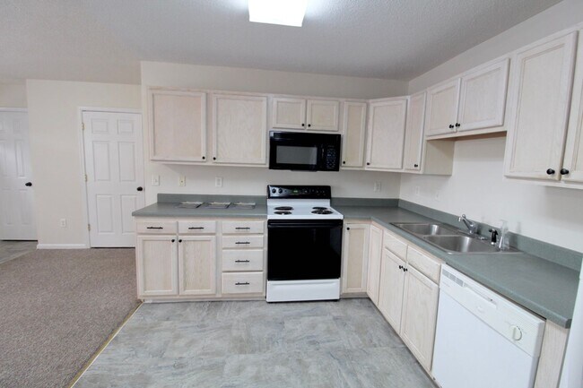 Photo - 1322 Devon Ln
