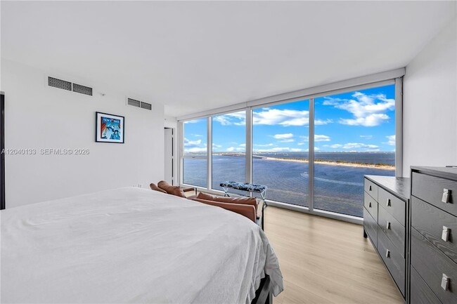 Photo - 2101 Brickell Ave Unit 1907
