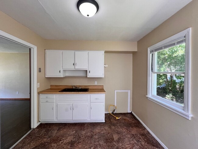 Photo - 2 Bedroom House