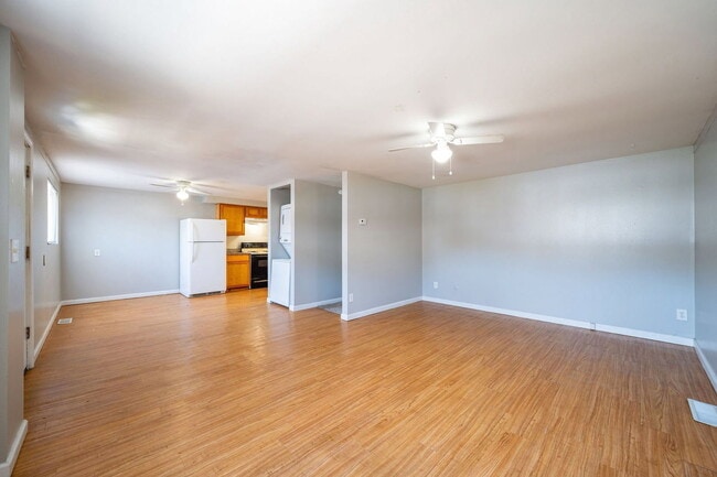 Photo - 511 Elsmere St