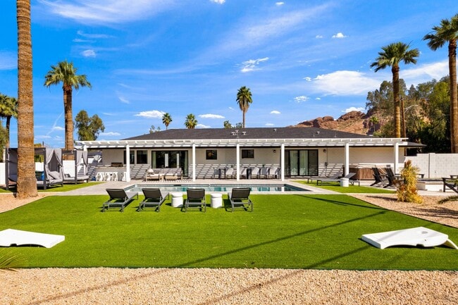 Photo - 4633 N 49th Pl