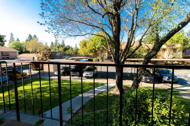 Meadowood Village Apartments