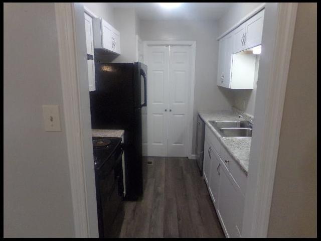 Photo - 1813 Sanford Dr