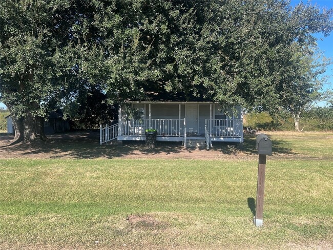 Photo - 515 Harrison Ln