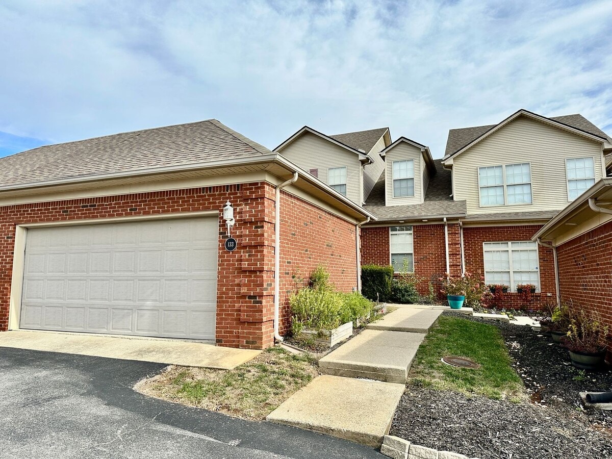 Photo - COMING SOON! Beautiful Townhome in Georgetown, by Canewood Golf Course! Garage