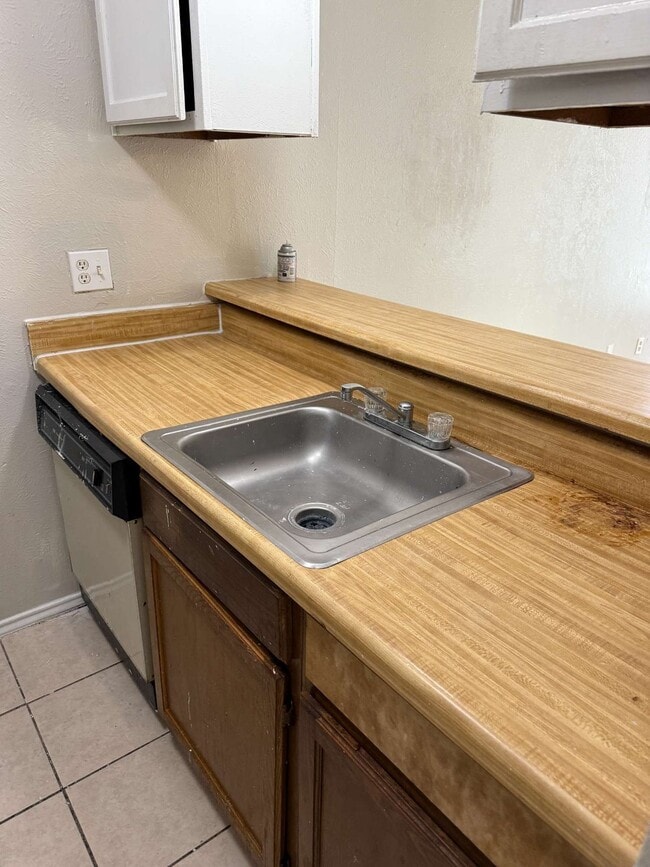 Photo - 9520 Royal Ln