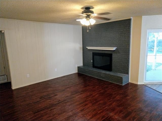 Photo - 2104 Green Apple Ln