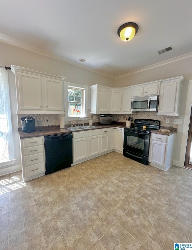 Photo - 102 Kingston Ct