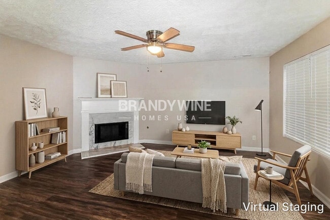 Photo - 846 Stonebridge Crescent