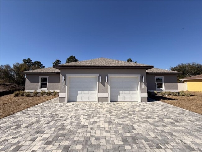 Building Photo - 10 Lyons Pl