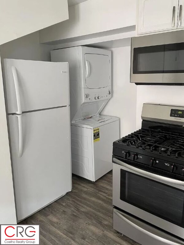 Photo - 70 School St Unit 1