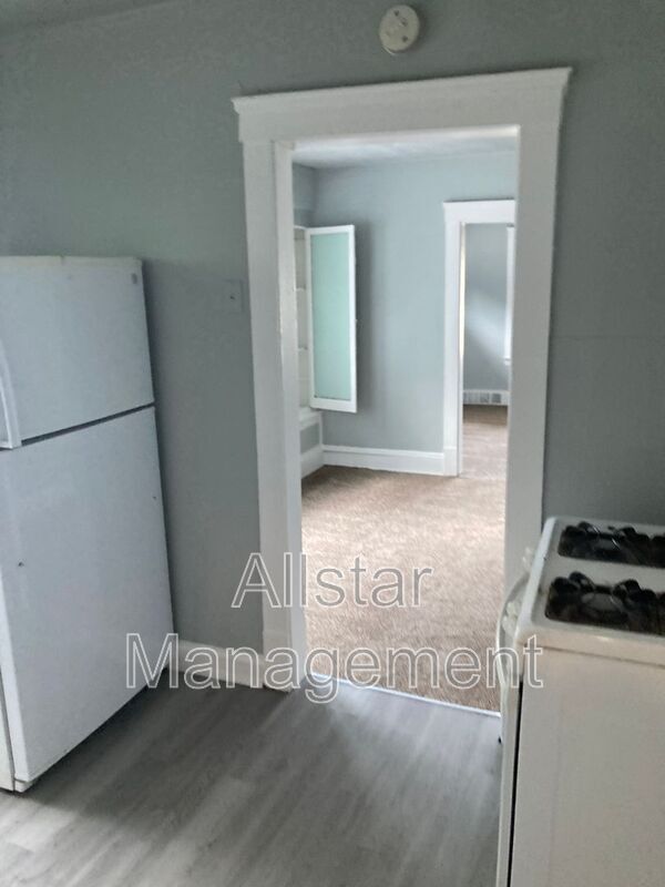 Photo - 1005 E 140th St Unit E. 140th St 1005