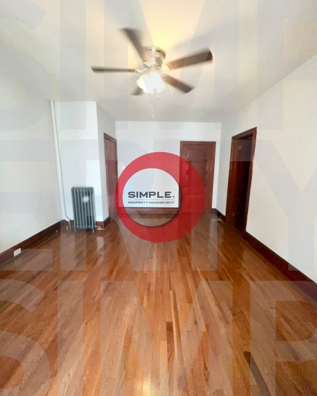 37 E Philadelphia Ave Unit 5