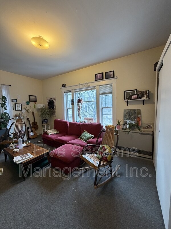 Photo - 10 Lafayette Pl