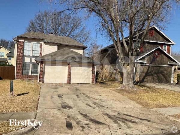 Building Photo - 922 Ramblewood Dr Rental
