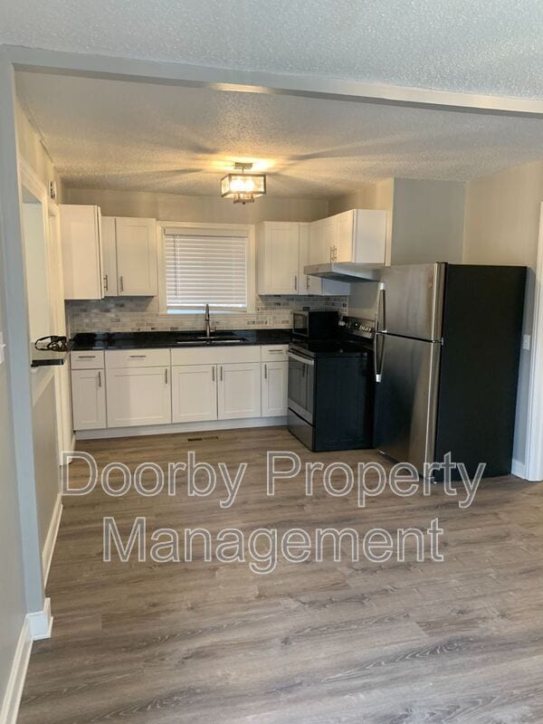 Photo - 1635 Dogwood Dr