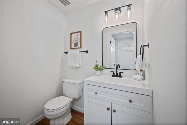 Photo - 6909 Doublebrand Ct