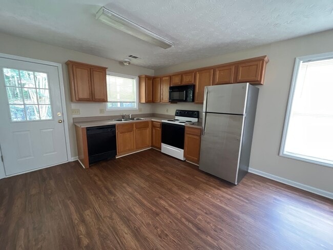 Photo - Taleeda 453-457 Unidad 457