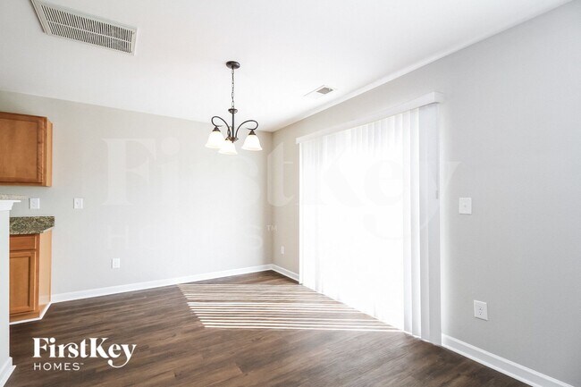 Photo - 119 Habersham Ct