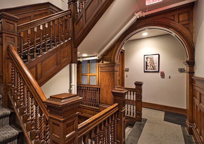 510 Broadway Unit 4E