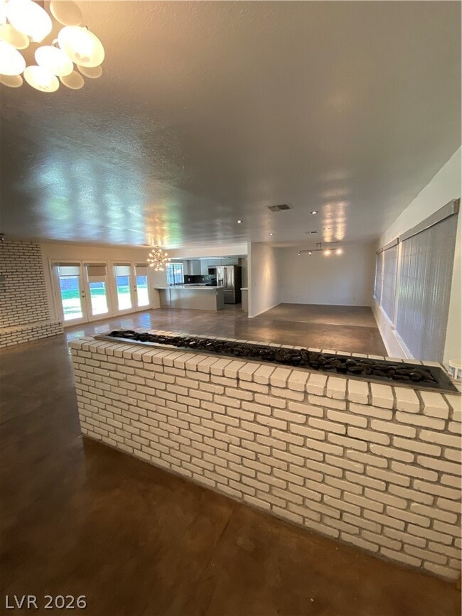 Photo - 2521 E Serene Ave