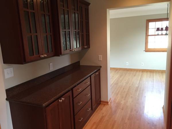 Photo - 6409 Rolf Ave