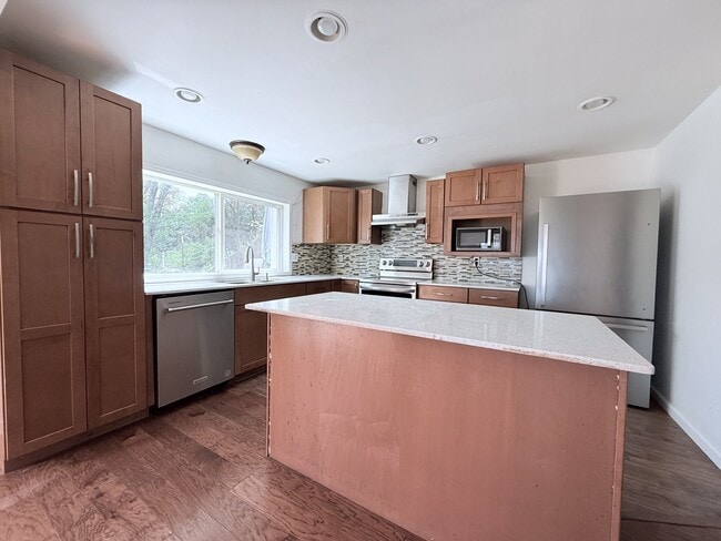 Photo - 2462 Lahmeyer Rd