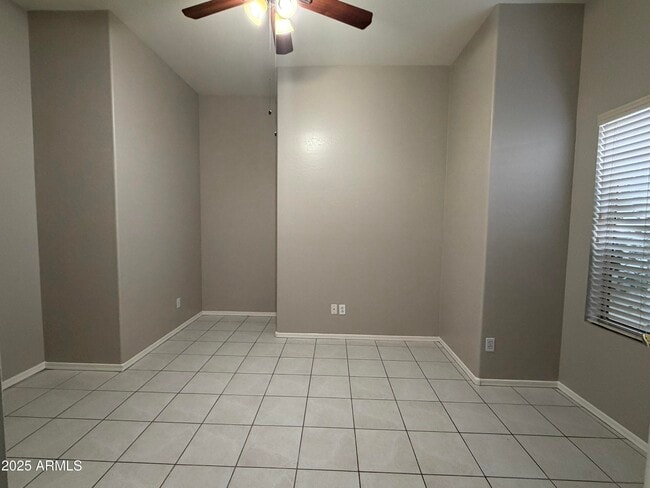 Photo - 231 E Krista Way