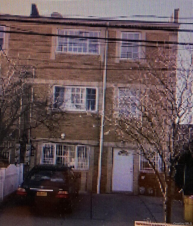 Photo - 106-12 156th St Unit 2nd Fl