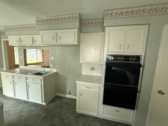 Photo - 7610 Burning Hills Dr