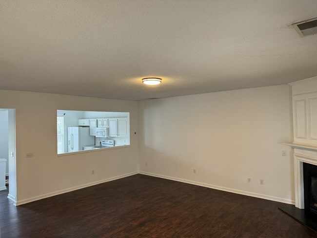 Photo - 228 Braelock Dr