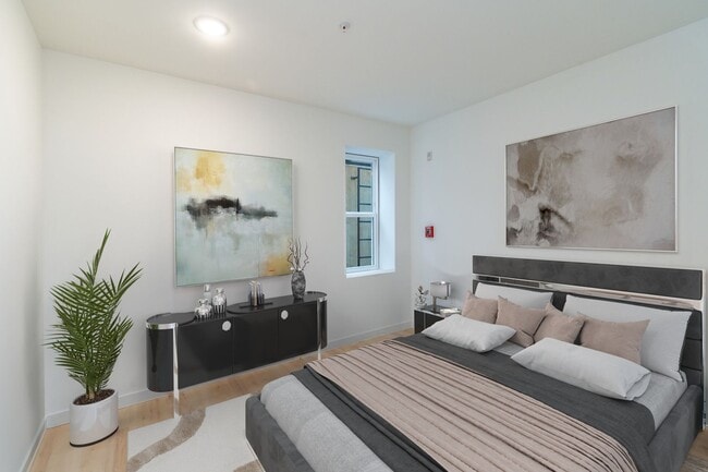 Photo - 2722 Hope St Unit 1 Bedroom