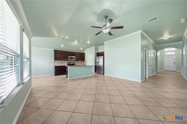 Building Photo - 3410 Cottonpatch Dr