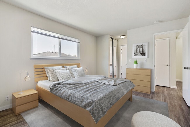 Photo - Blackford Apartments