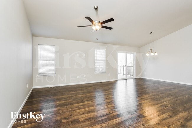 Photo - 1701 Ridgeway Trl