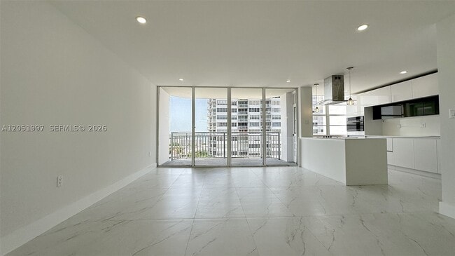 Photo - 18061 Biscayne Blvd Unit 1204