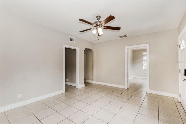 Photo - 4114 W Arch St