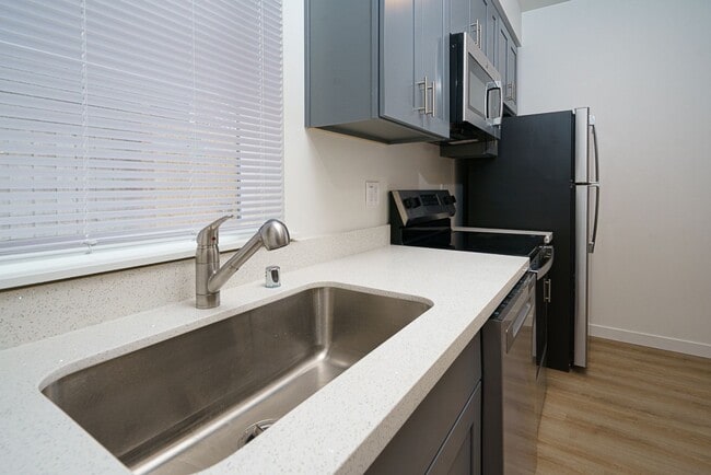 4343 S Alder St Unidad 101