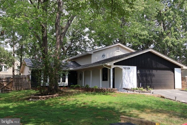 Photo - 5218 Caroline Cir