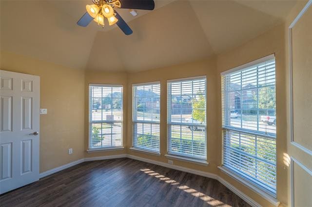 Photo - 918 Witherby Ln