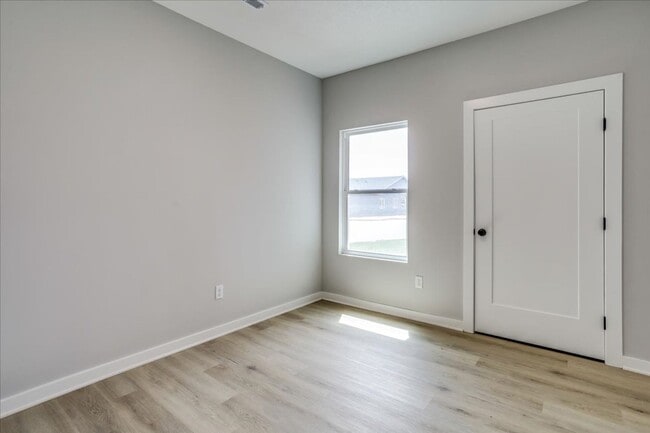 Photo - Cypress Glenn Oliver