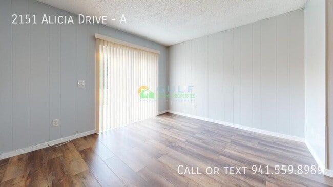 2151 Alicia Dr
