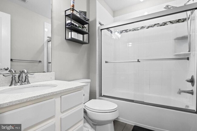 Photo - 1067 Prime Pl