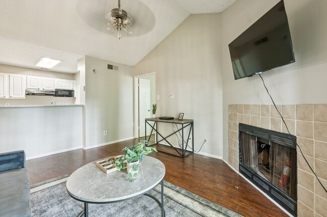 3784 University Dr NW Unit SI FL2-ID1613220P